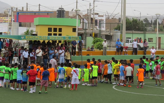 Municipalidad Distrital de Santa inaugura escuela municipal de fútbol “Santa y su valle”