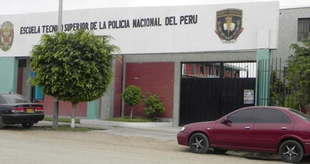 Gobierno promete mejorar escuelas de la Policía Nacional en provincias