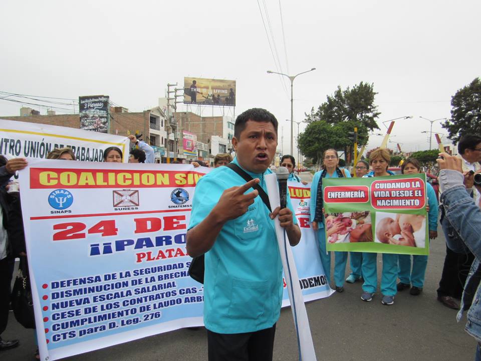 Chimbote: Enfermeros y profesionales de EsSalud acatan paro de 24 horas 