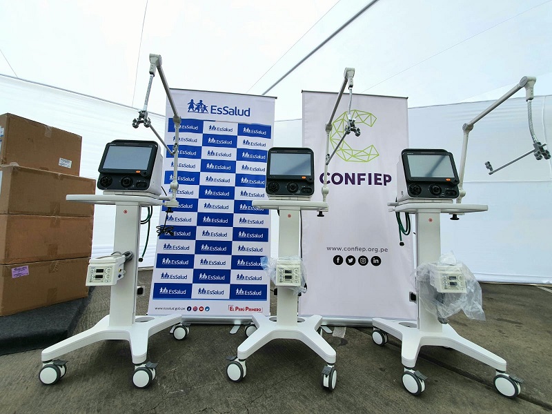 EsSalud recibe diez ventiladores mecánicos donados por Confiep para atención de covid-19