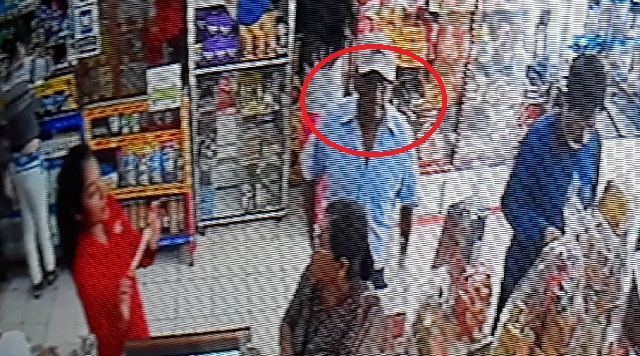 Sujeto se hace pasar como dueño de céntrica tienda de golosinas en Chimbote para robar a cliente