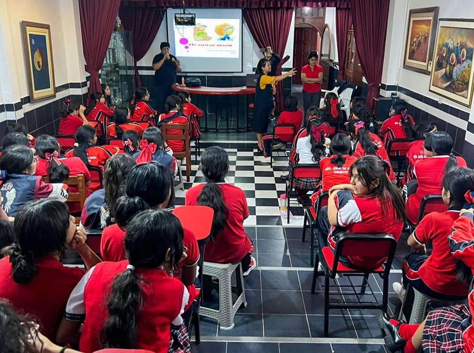 Chimbote: Fiscalía de Familia imparte charla de prevención de la violencia en adolescentes y grupos vulnerables