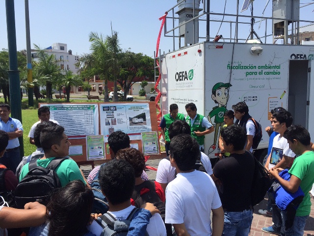 Estudiantes de Universidad César Vallejo filial Chimbote participaron en pasantía sobre el aire