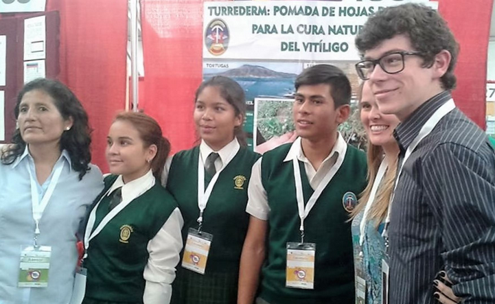 Escolares de Casma obtienen segundo lugar en certamen de Expociencias en México