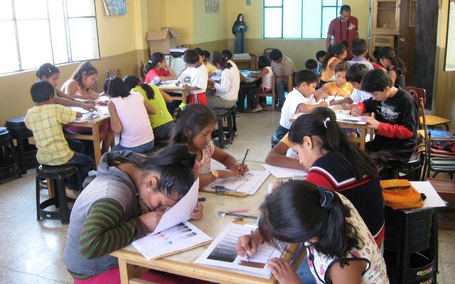 Minedu entregó resultados de evaluación censal a 27 mil colegios