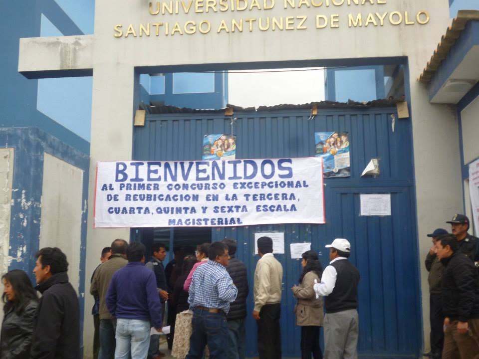 Profesores de toda la región rindieron hoy el examen de ascenso magisterial