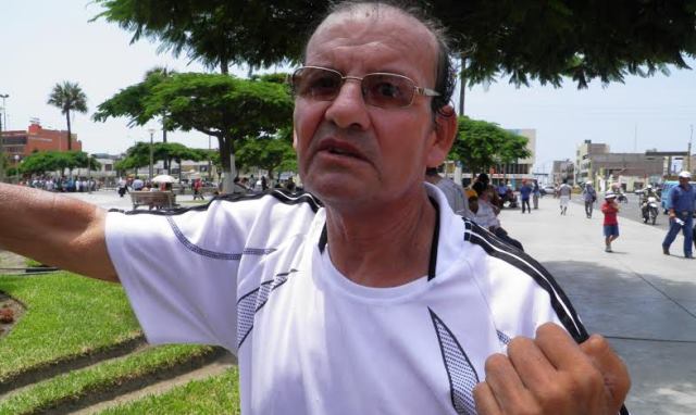 Ex trabajador del Hospital La Caleta reclama que le paguen su liquidación