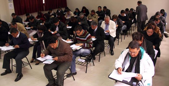 Más de 2400 postulantes a plazas de jueces y fiscales rindieron examen hoy