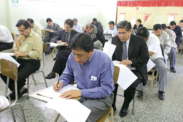 Minedu posterga segundo examen de reubicación docente