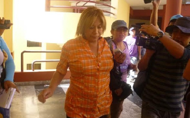 Gerente edil Lourdes Sandoval evita declarar y rehúye a la prensa