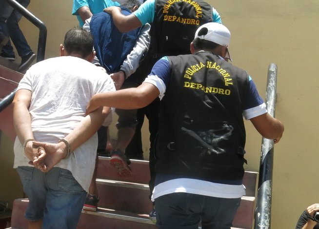 Nuevo Chimbote: Dos sujetos fueron capturados cuando recibían dinero de una extorsión 