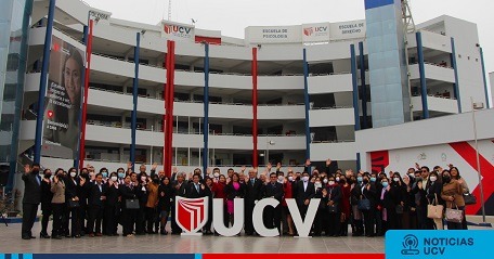 UCV capacitó a directores de colegios en Chimbote 