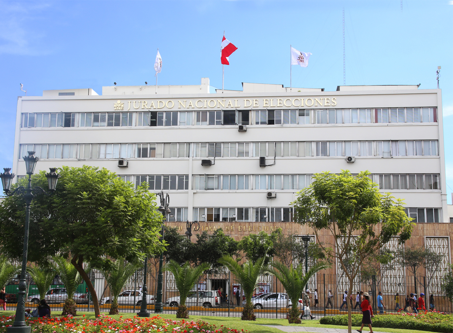 JNE entregará el 26 de diciembre credenciales a gobernadores regionales