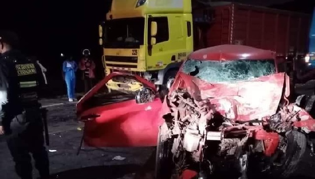 Ocho miembros de una familia de Áncash mueren en fatal accidente en Cusco