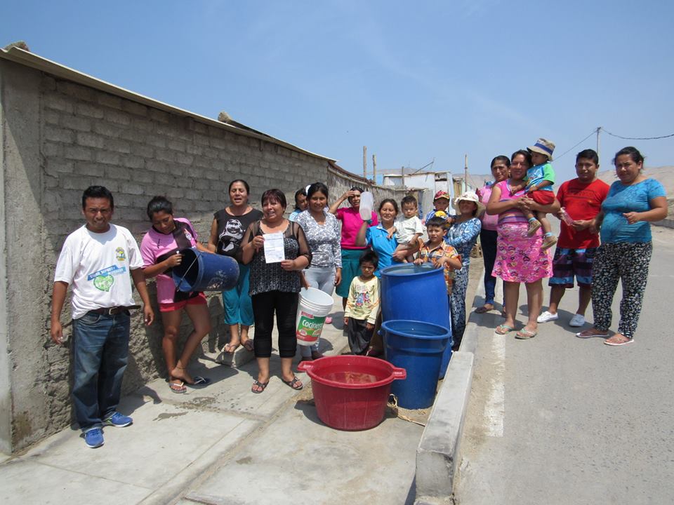 Chimbote: vecinos de “Villa Los jardines” denuncian que no tienen agua desde hace tres meses