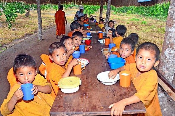 Servicio alimentario de Midis Qali Warma genera un ahorro de hasta el 17,4% del gasto mensual en familias más pobres