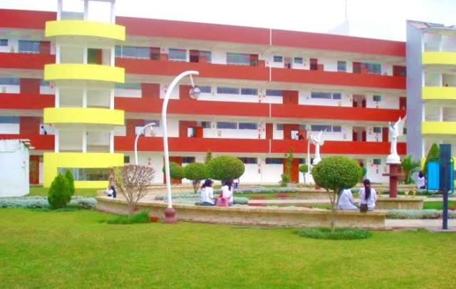 Estudiantes de Farmacia organizan IV Jornada de Investigación Científica