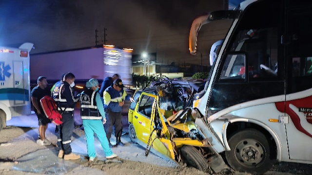 Tragedia en la víspera de la Navidad: 4 personas mueren en fatal accidente en Nuevo Chimbote