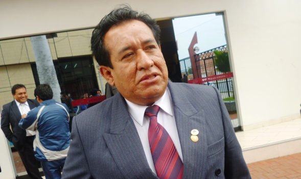 Más de 20 docentes de la provincia son investigados por no asistir a clases