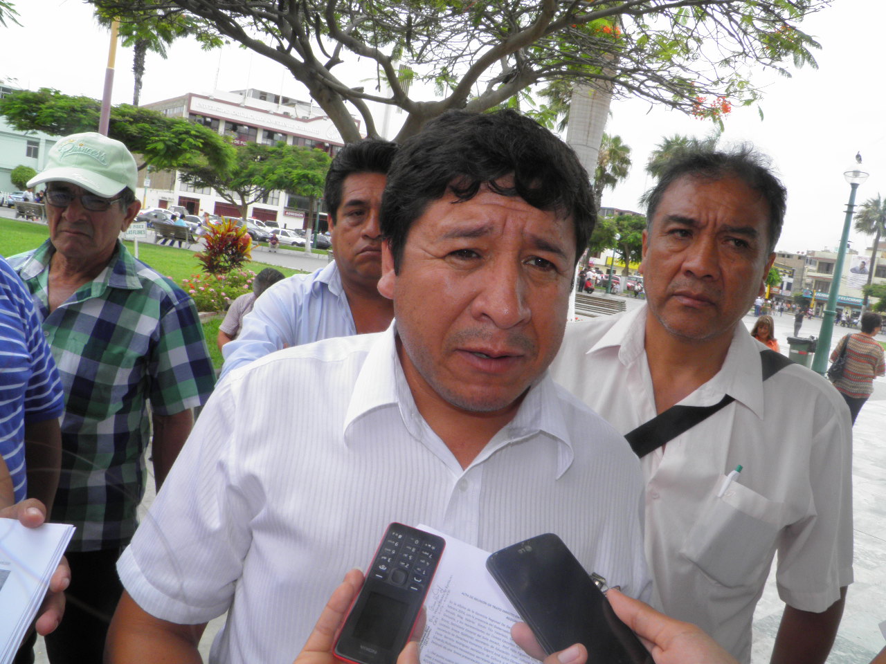 Chimbote: esperan que Waldo Ríos emita resolución para pagos de docentes 