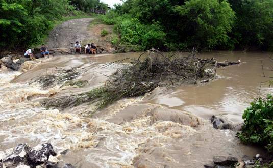  Áncash: Dan plazo de 60 días para adoptar medidas ante declaratoria de emergencia por "El Niño"