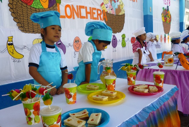   En I.E. Rayito del Saber buscan disminuir desnutrición con feria gastronómica