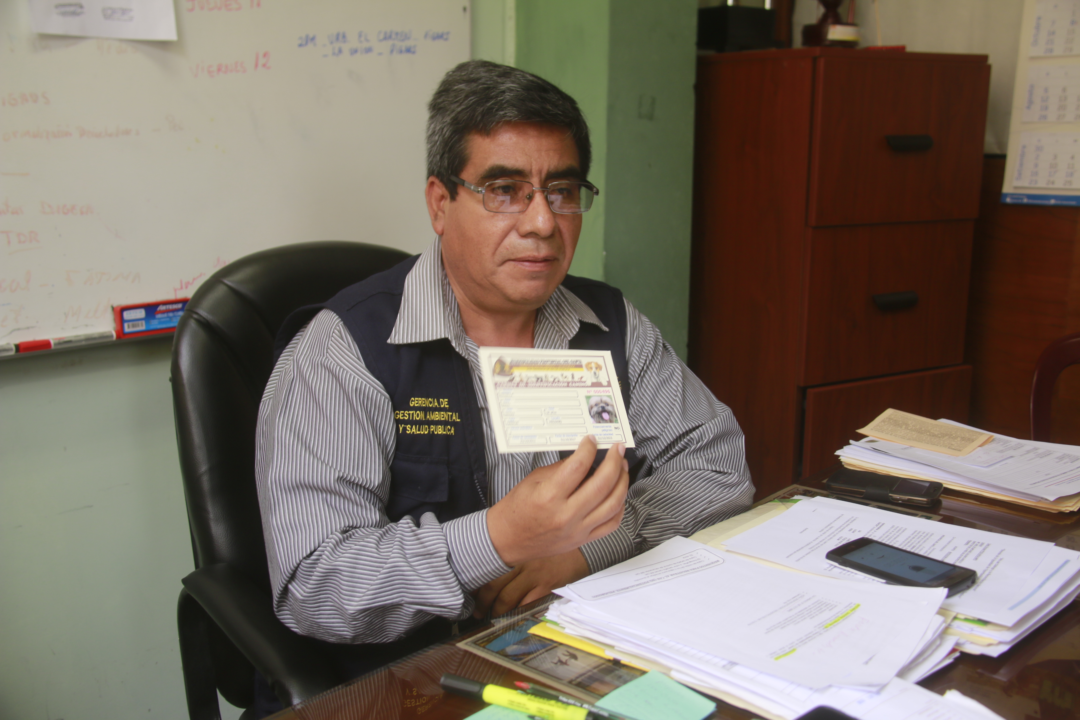 Comuna provincial organiza feria animalista en defensa de crianza responsable de mascotas