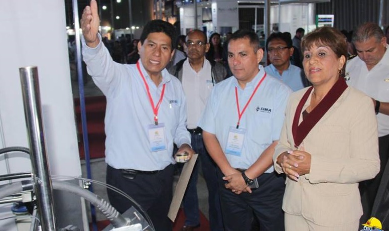 Alcaldesa Victoria Espinoza inauguró Feria Internacional Pesquera que se realiza en Chimbote