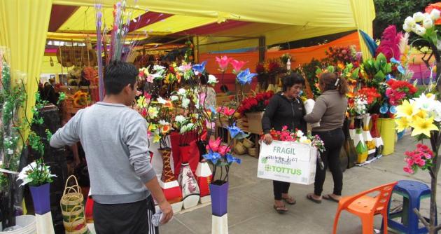Más de 400 expedientes se recepcionaron para alquiler de stand para feria de San Pedrito en Chimbote 
