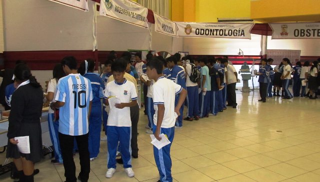  Terminó con  éxito la IX Feria de Orientación Vocacional promovida por Uladech