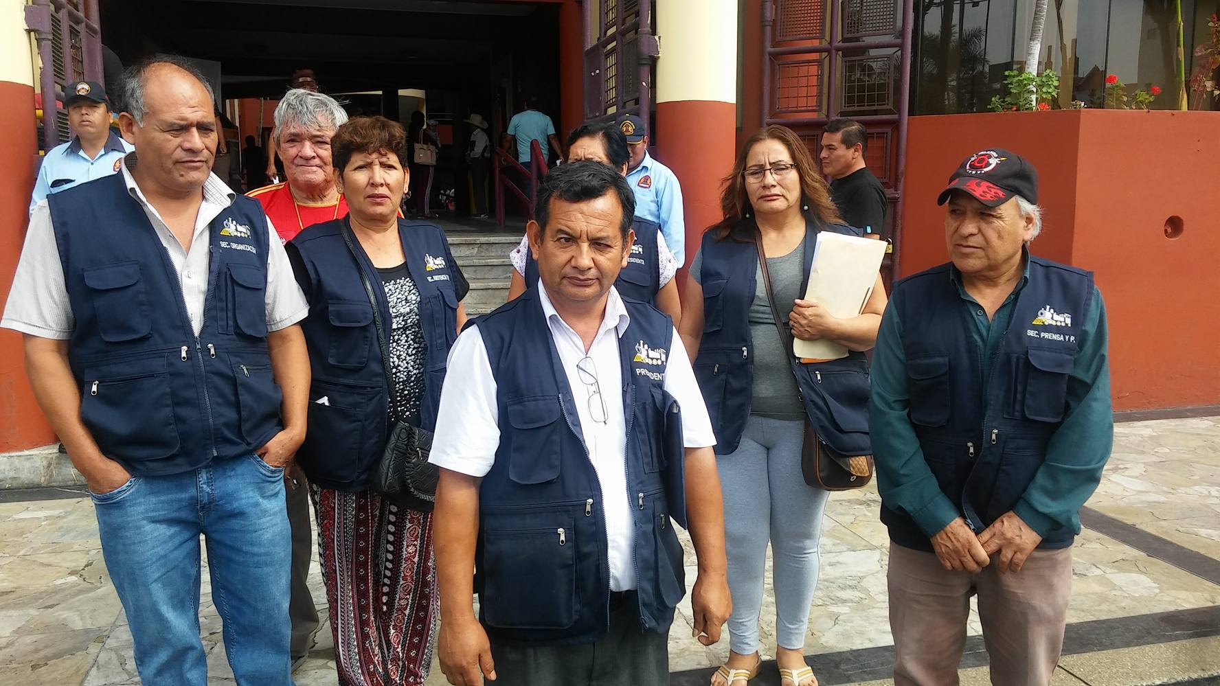 Chimbote: Comerciantes de “El Ferrocarril” piden a alcalde agilizar terreno para la UNS