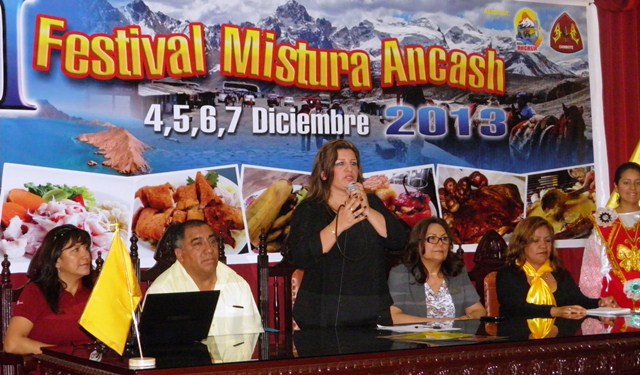 Festival Mistura Ancash por 107 aniversario de creación política de Chimbote