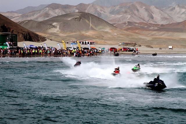 Unas 10 mil personas participaron en novena edición del  Festiverano Huarmey