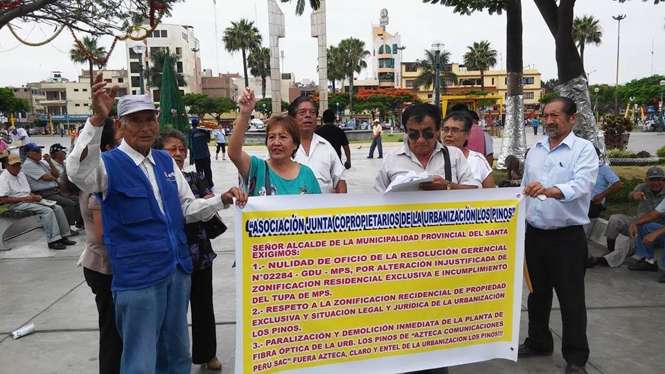 Vecinos de Los Pinos y Bolívar Alto protestan por instalación de fibra óptica