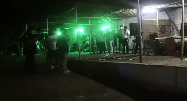 Intervienen a más de 150 personas en fiesta Covid-19 en local “El Portón Azul” en Chimbote