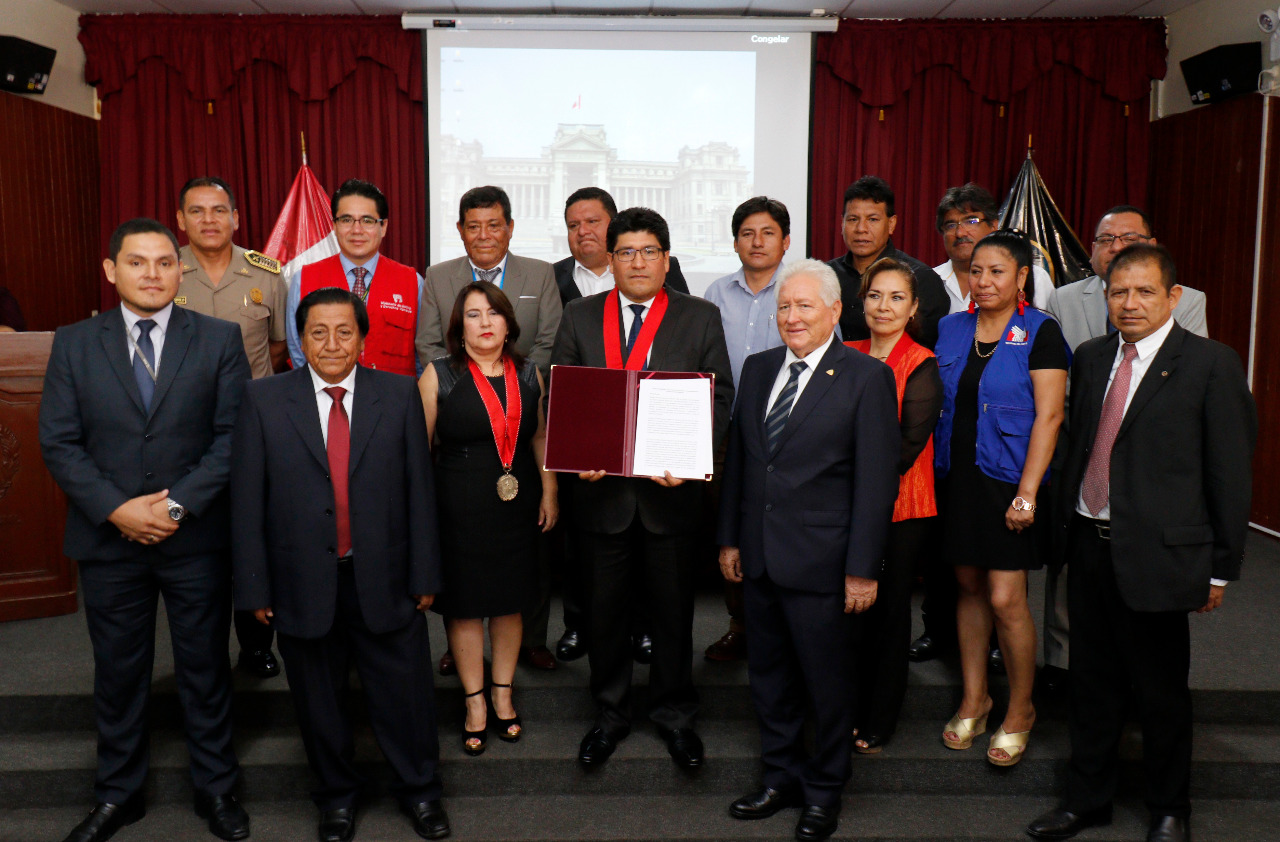 Siete alcaldes de la provincia del Santa firmaron Pacto de Integridad en la Corte del Santa