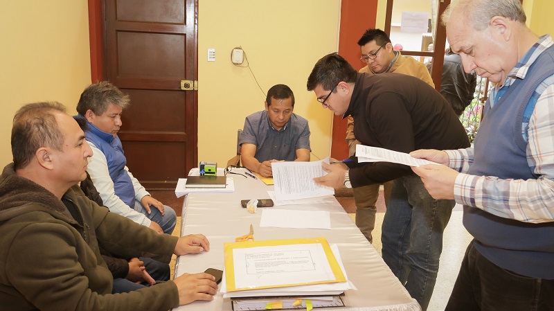 Chimbote: 20 postores participaron en licitación para compra de maquinaria de limpieza pública