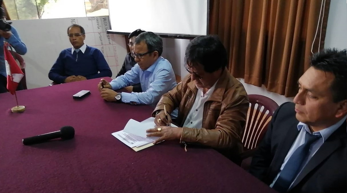 Firman convenio con Antamina para recuperación de plataforma de carretera en San Marcos