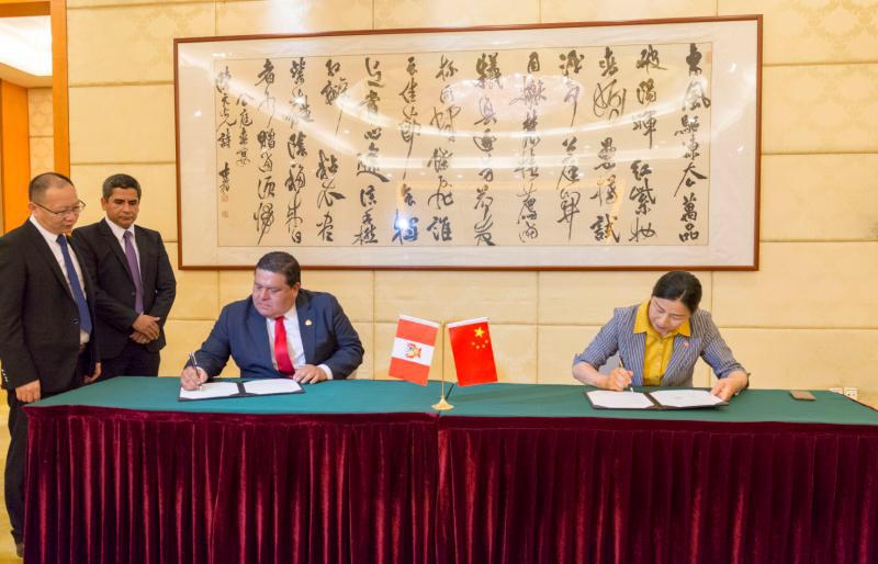 Chimbote es la primera ciudad del país en firmar hermanamiento con Zhangzhóu en China