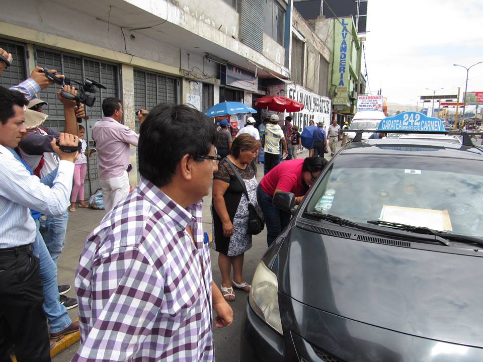 Chimbote: Transportistas recolectan unas 3 mil firmas para derogar ordenanza municipal 024-2016