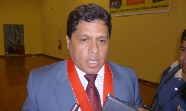 Piden prisión preventiva para fiscal acusado de agredir a comerciante