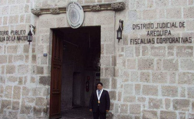 Áncash: Fiscal superior y su esposa fallecieron en la vía Huaraz- Lima