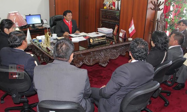 Fiscales de cinco distritos judiciales del Perú realizan pasantía en Corte de Ancash