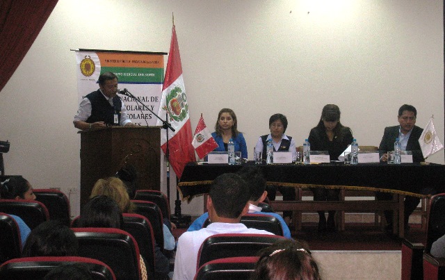 Fiscales escolares locales son capacitados en participación democrática