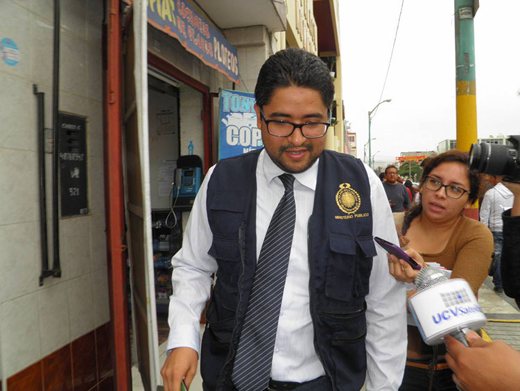  Fiscalía investiga presunta sobrevaloración de obra del centro cívico de Chimbote