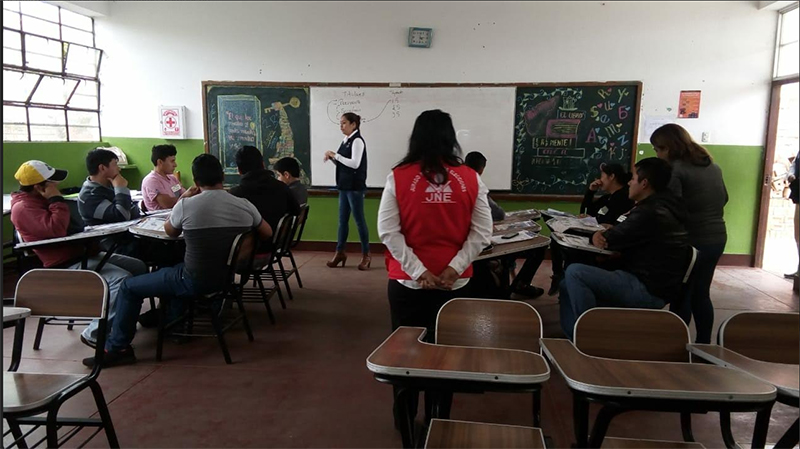 JNE fiscaliza primera jornada de capacitación de miembros de mesa