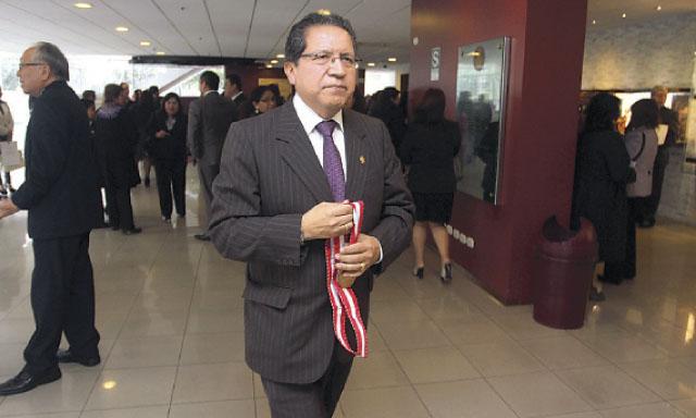 Pablo Sánchez asume interinamente la Fiscalía de la Nación, pero Junta debe decidir