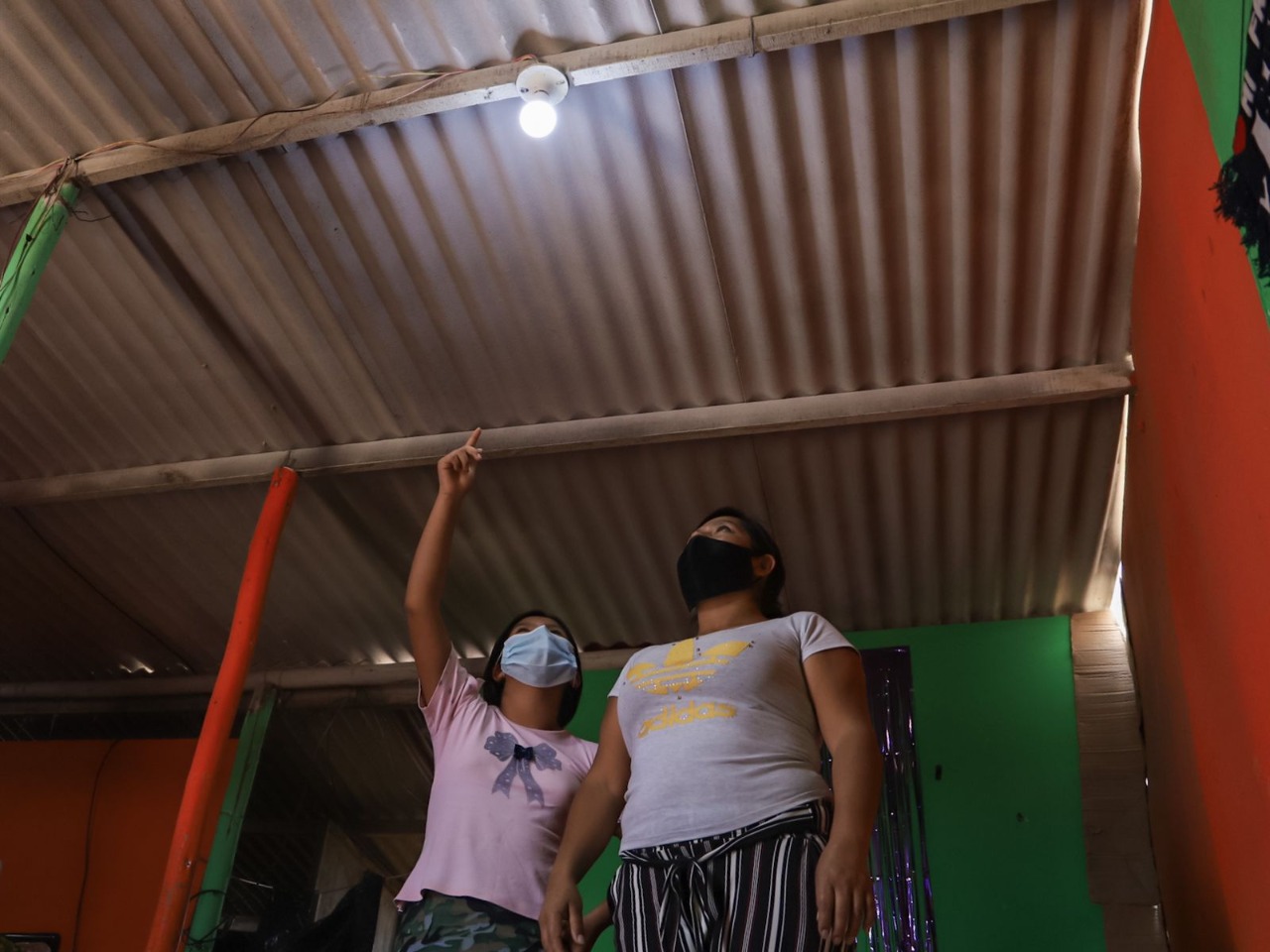 Chimbote:12 pueblos más fueron beneficiados con servicio de luz definitiva  