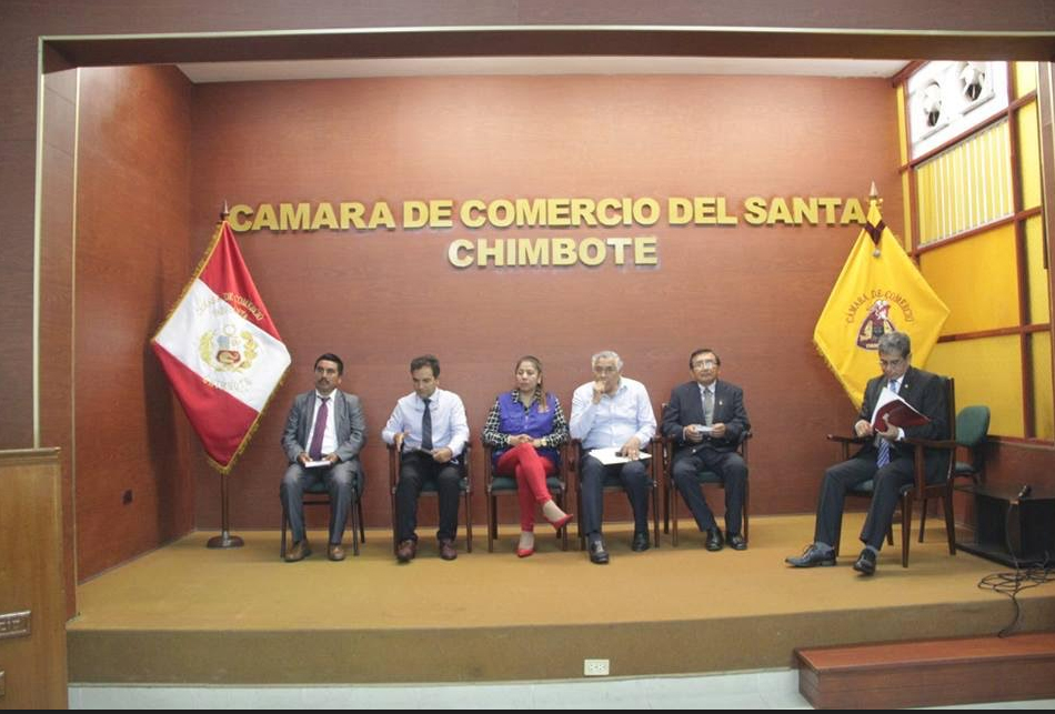 Chimbote: autoridades firman acta de compromiso para respetar principio de neutralidad electoral