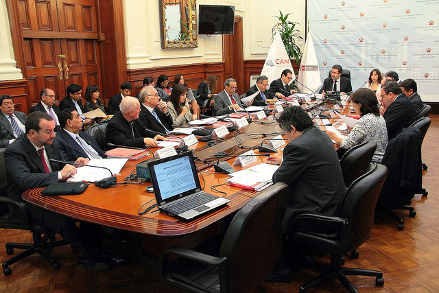 Aprueban iniciativa del CAN de sancionar con multa delitos de corrupción
